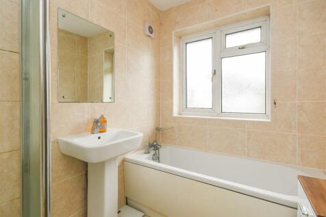 66 York Avenue - Bathroom RevA.jpg