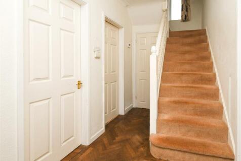 66 York Avenue - Hallway.jpg