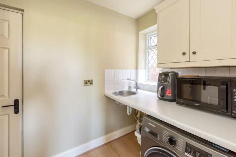59 Sabrina Road-laundry.jpg