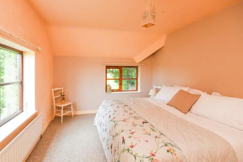 4 Beamish Lane - Bedroom 1.jpg