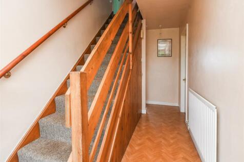 4 Beamish Lane - Hallway.jpg