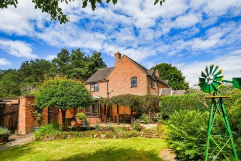 4 Beamish Lane - Rear.jpg