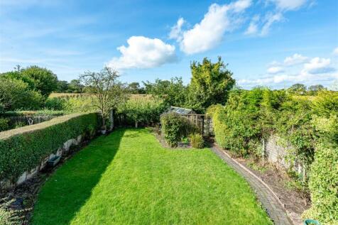 33 Horsebrook Lane-gdn2.jpg
