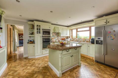 Woodbank Cottage-Kitchen B.jpg