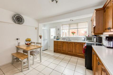 The Old Sweet Shop-kitchen1.jpg