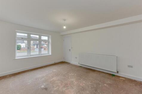 3 Yew Tree Lane-APR24-lounge.jpg