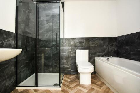83A Goldthorn Hill-08.jpg