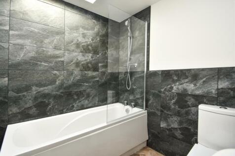 83A Goldthorn Hill-06.jpg