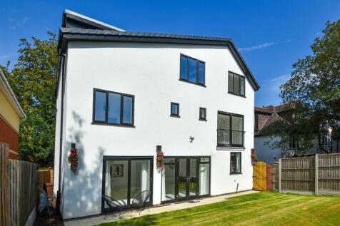 83A Goldthorn Hill-02.jpg