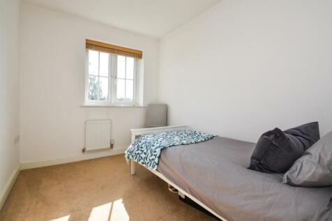 4 The Limes - Bedroom 3.jpg