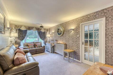 85 Sabrina Road-sitting room.jpg