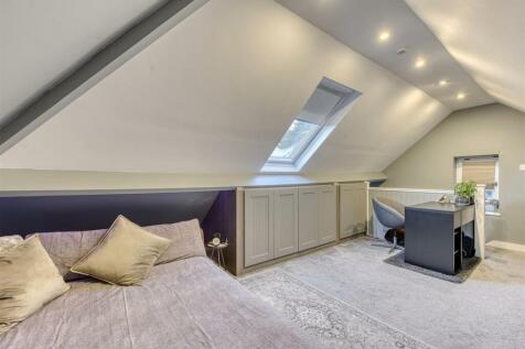 85 Sabrina Road-bed4b.jpg