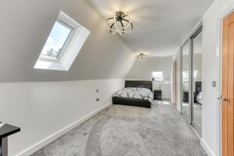 5a Ormes Lane-May25-bed2.jpg