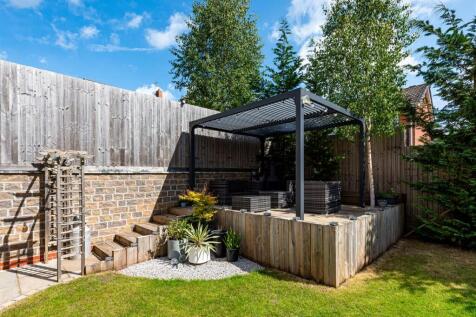 5a Ormes Lane-May25-rear2.jpg