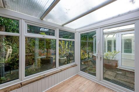 50 Bramstead Avenue-conservatory JAN24.jpg