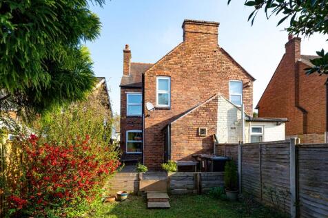 40 Westbourne Road-garden5 APR25.jpg