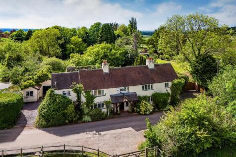 Natsfield House-drone5-MAY25.jpg