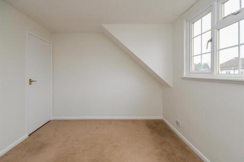 2c Blackburn Avenue - Bedroom 2.jpg
