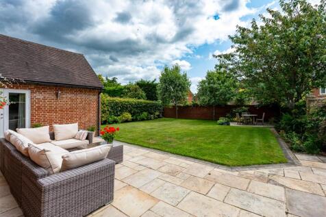 Orchard House-JUN25-garden1.jpg