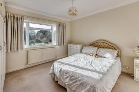 Robinswood-bed3.jpg