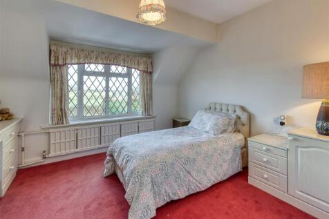Robinswood-bed4.jpg