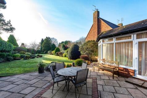 Robinswood-garden1.jpg