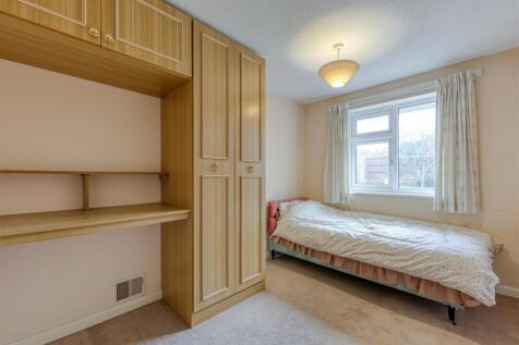 1 Ravensholme-bedd3.jpg