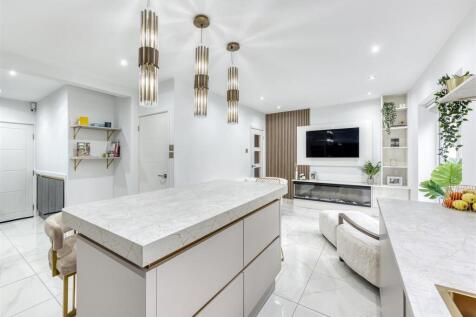 27 Mount Road-FEB25-kitchen4.jpg