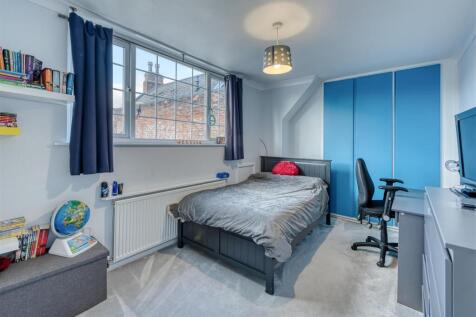 27 Mount Road-FEB25-bed1.jpg
