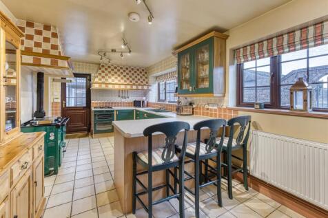 Hammerton House-kitchen1.jpg