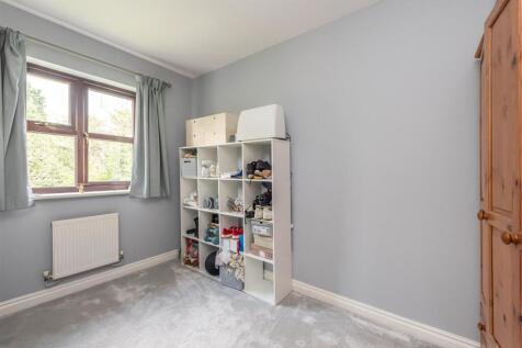 3 Church Meadow-APR25-bed3.jpg