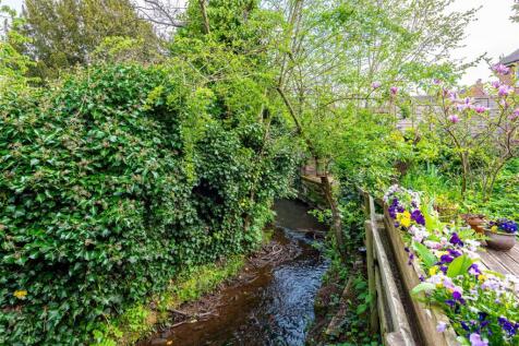 3 Church Meadow-APR25-garden3.jpg