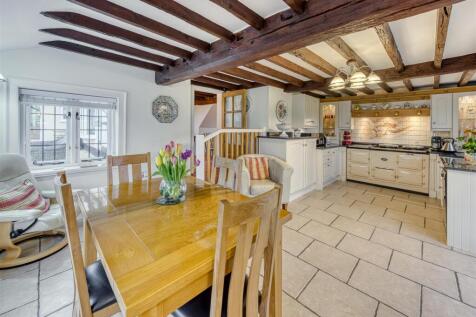 Blackwell Cottage-kitchen4.jpg