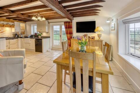 Blackwell Cottage-kitchen2.jpg