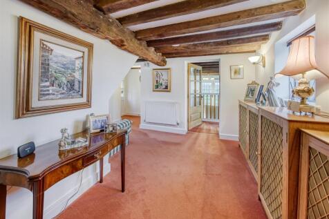 Blackwell Cottage-sitting1.jpg