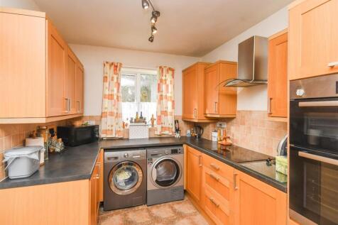161 Clark Road - Kitchen.jpg
