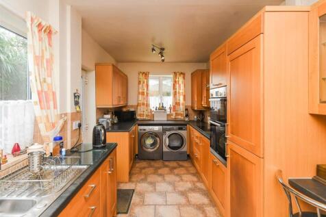 161 Clark Road - Kitchen (2).jpg