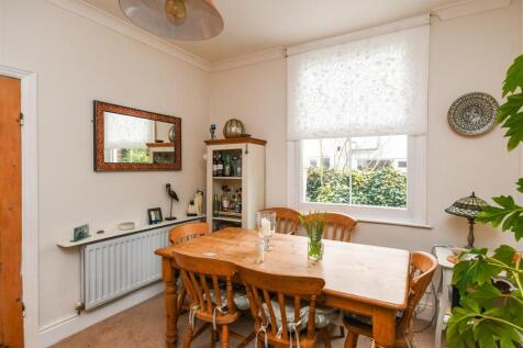 53 Finchfield Road-19.jpg