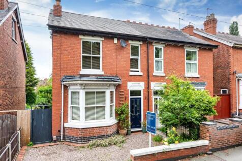 53 Finchfield Road-May25-external-1.jpg