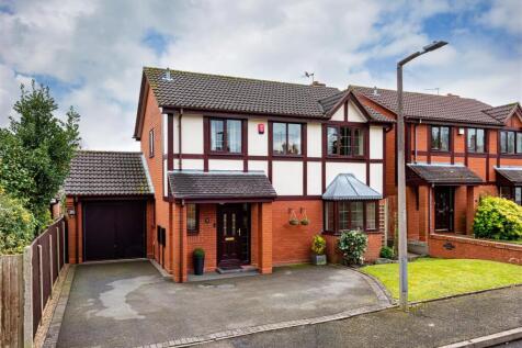 14 Greenacre Drive-front.jpg