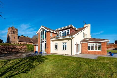 St Cuthberts House-front4.jpg