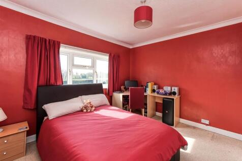 Coachmans Croft-bed4.jpg