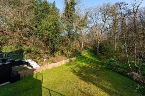 Old Mill House-garden1.jpg