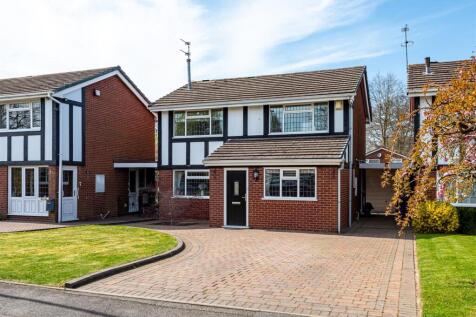 55 Woodcote Road-front.jpg
