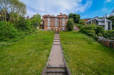 Flat 3, Hollybush House-1.jpg