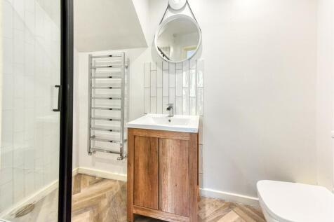 77 Mount Road-01.jpg