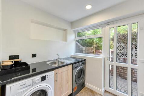 77 Mount Road-16.jpg
