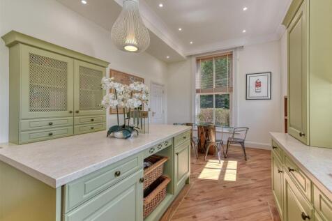 7 Ryton Hall-kitchen5.jpg