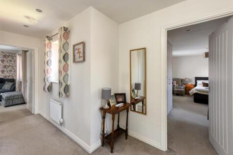 45 Sandy Lane-landing.jpg