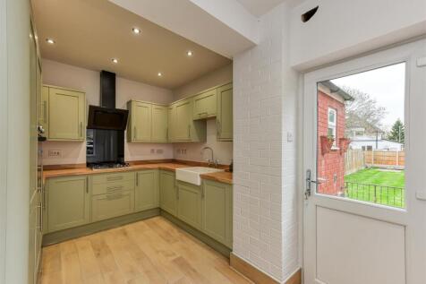 100 Jeffcock Road-Kitchen (4).jpg